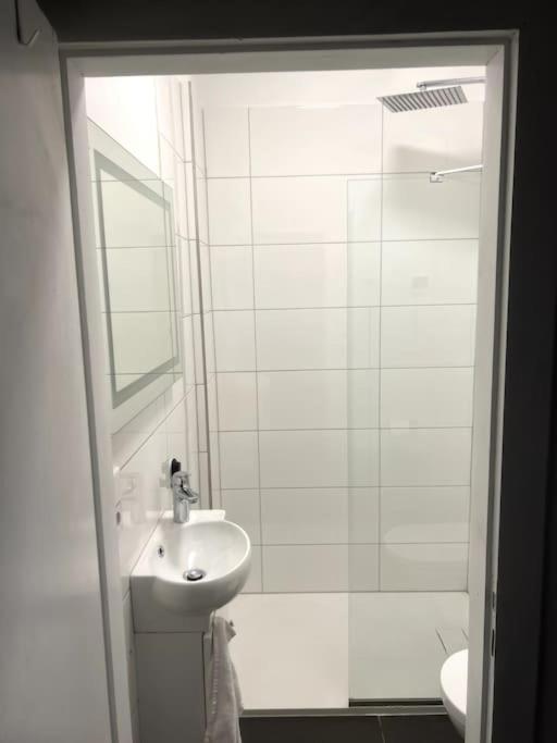 Jaybnb - Geraeumiges Apartment Am Hafen Von Дортмунд Экстерьер фото